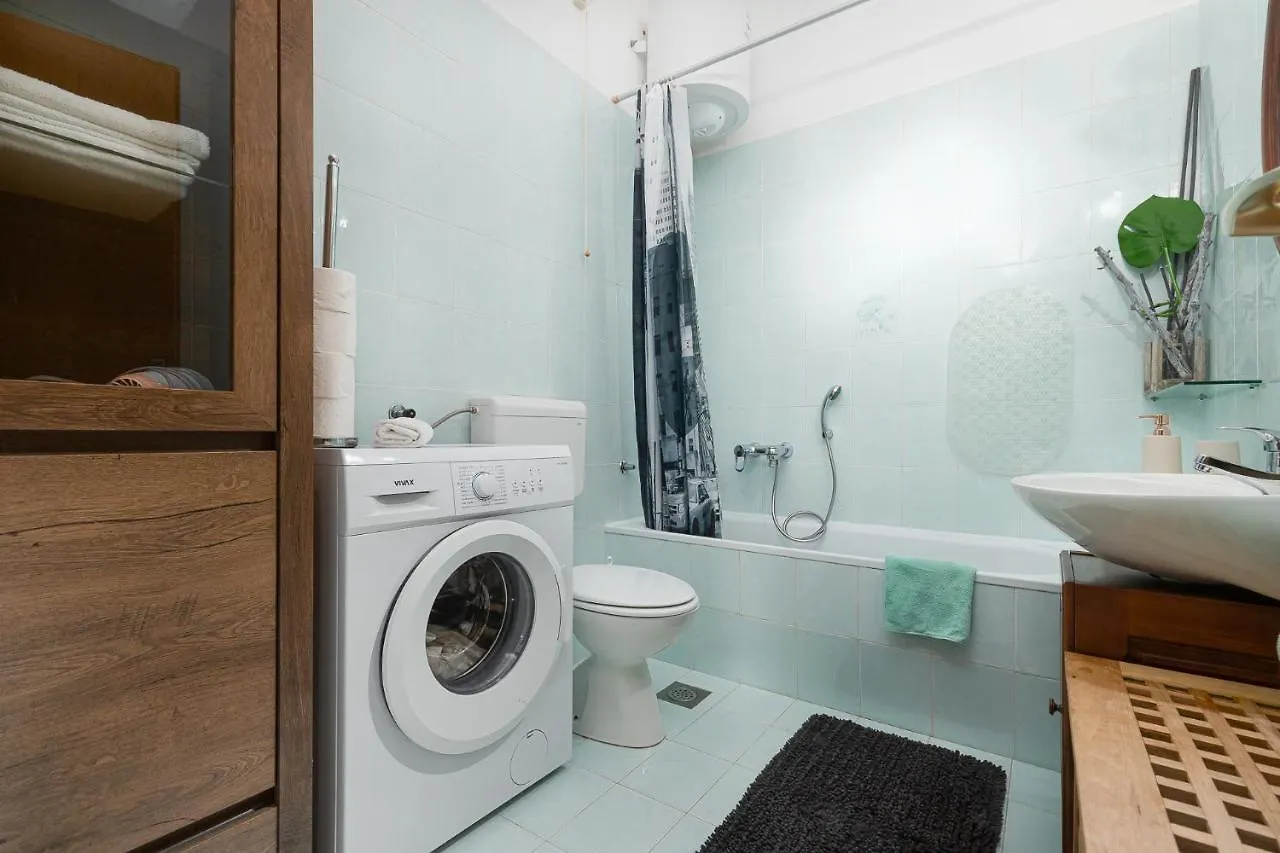 Apartment Gracia With Private Parking And Free Internet Porec